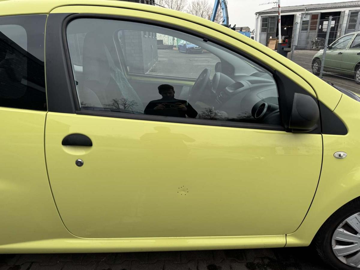 Citroen C1 original T&uuml;r rechts KBN Gelb 3-T&uuml;rer Rohbau Bj.2007